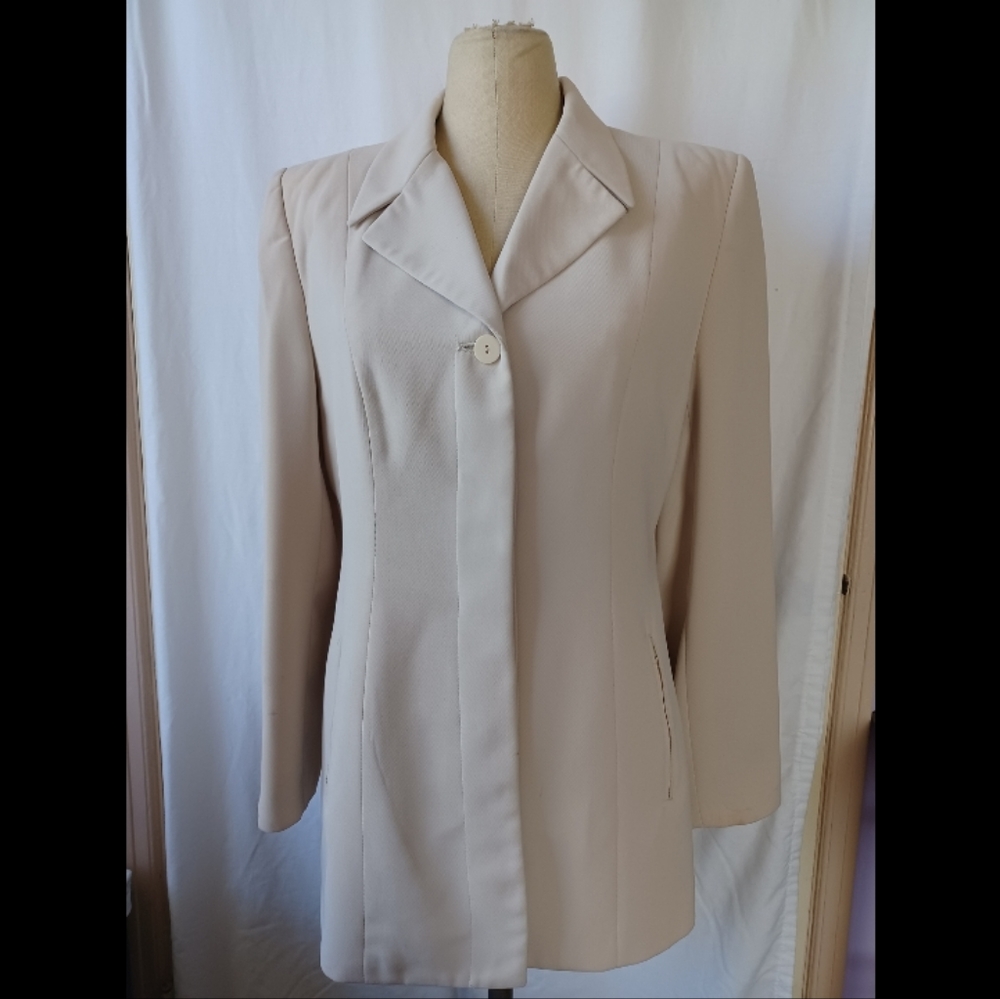 AMANDA SMITH beige blazer